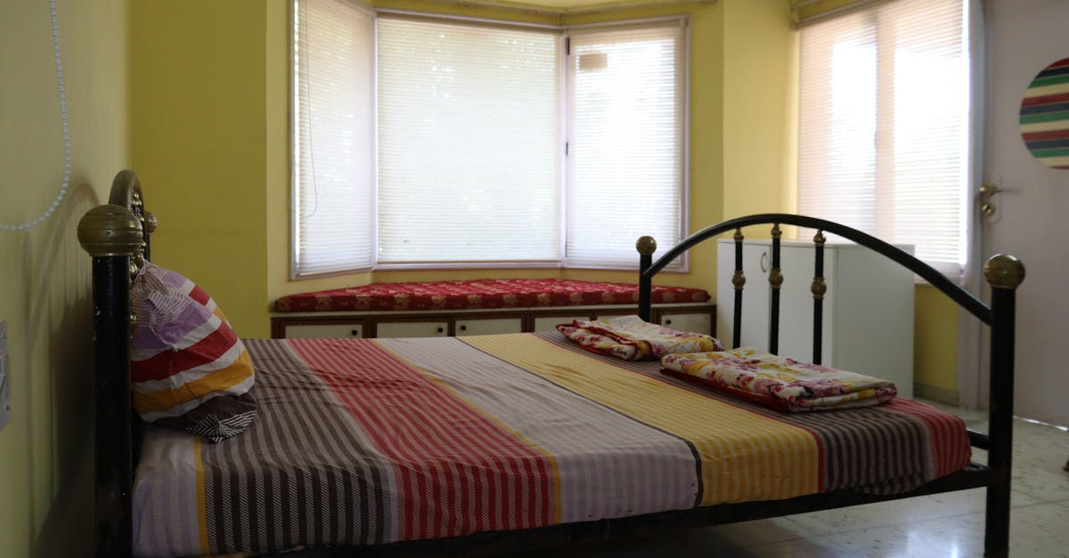 Step-by-Step Instructions for Assembling Flat-Pack Furniture